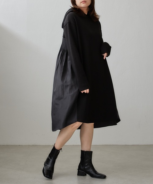 Lui's（ルイス）の「バックプリーツフーディープルオーバー（Tシャツ/カットソー・レディース・ブラック/グレー・FREE）」の16枚目の写真