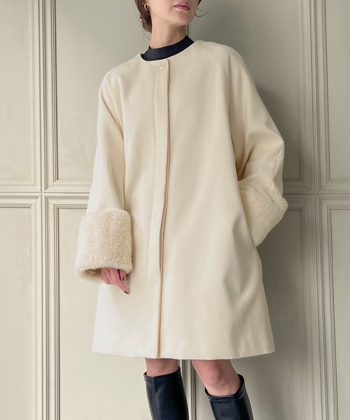 JUNOAH（ジュノア）の「袖口ファーノーカラーコート（ノーカラーコート・レディース・アイボリー/ブラック/ピンク系その他・MEDIUM/LARGE/X-LARGE）」の19枚目の写真