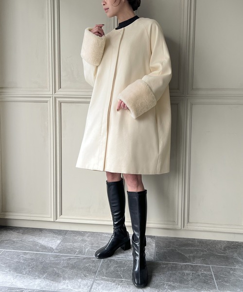 JUNOAH（ジュノア）の「袖口ファーノーカラーコート（ノーカラーコート・レディース・アイボリー/ブラック/ピンク系その他・MEDIUM/LARGE/X-LARGE）」の6枚目の写真