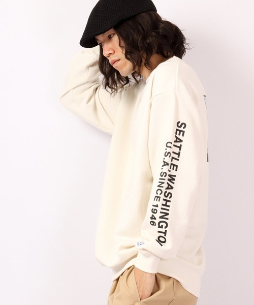 GERRY（ジェリー）の「GERRY 裏毛ロゴバック＆スリーブプリント ビッグシルエット クルーネックプルオーバー（スウェット・メンズ・ホワイト/アッシュグレー/ブラック/ブルー・LL/M/L）」の9枚目の写真