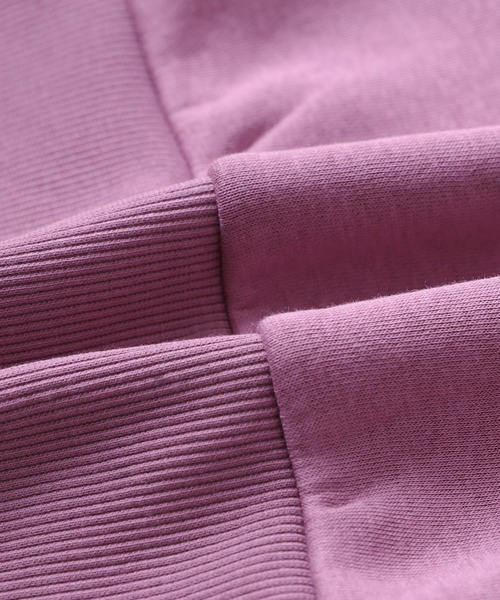 reca(レカ)の「オーバーサイズバッグプリント裏起毛スウェット(スウェット・レディース・ベージュ/パープル/チャコールグレー・FREE)」の15枚目の写真