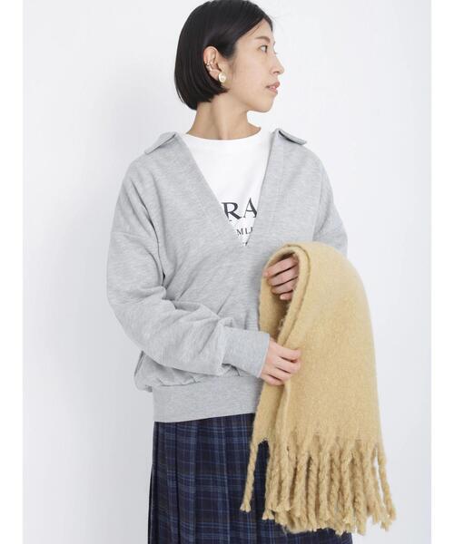 Lugnoncure（ルノンキュール）の「無地ブークレストール（ストール/ショール・レディース・イエロー/ネイビー/オフホワイト・ﾌﾘ-）」の16枚目の写真