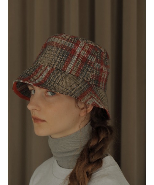 AMAIL(アマイル)の「Check bucket hat(ハット・レディース・レッド/ブラック・FREE)」の2枚目の写真