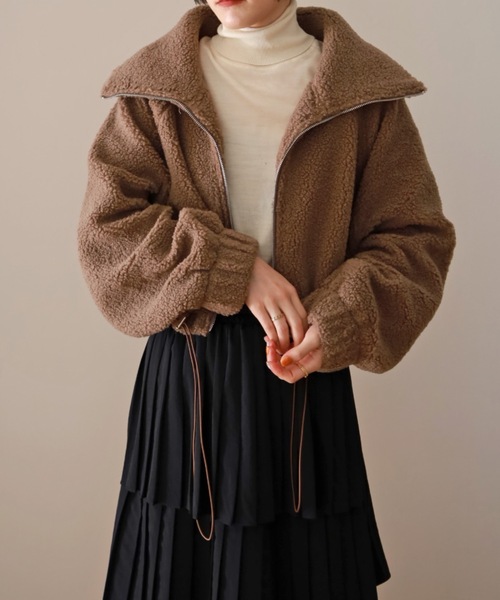 UNFIELD（アンフィールド）の「【UNFIELD】ボアショートブルゾン（ブルゾン・レディース・ブラウン/アイボリー・FREE）」の2枚目の写真