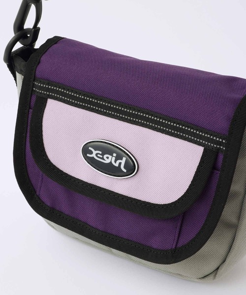 X-girl(エックスガール)の「FLAP POCKET MINI SHOULDER BAG(ショルダーバッグ・レディース・ブラック/マルチ・ONE SIZE)」の11枚目の写真