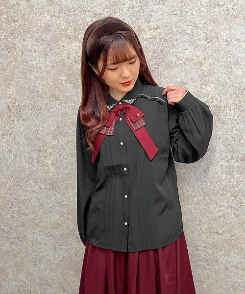 axes femme（アクシーズファム）の「リボンセットブラウス（シャツ/ブラウス・レディース・キナリ/ベージュ/ブラック・MEDIUM/LARGE）」の2枚目の写真