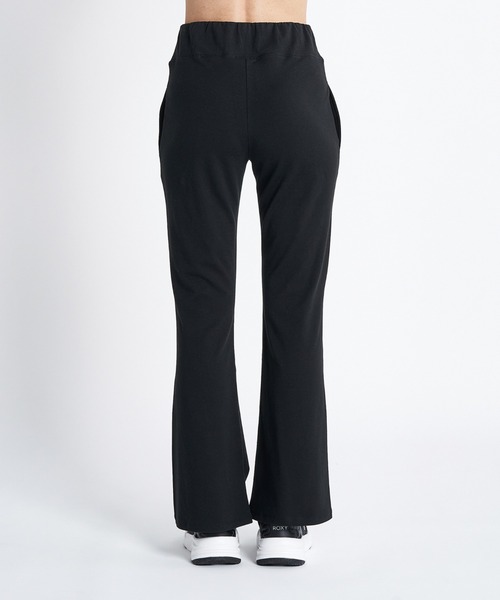 ROXY ブラック フレアパンツ DRYFLIGHT 15K 新品 ROXY（ロキシー）の「SHUFFLE BEAT FLARE L/ロキシーフレア