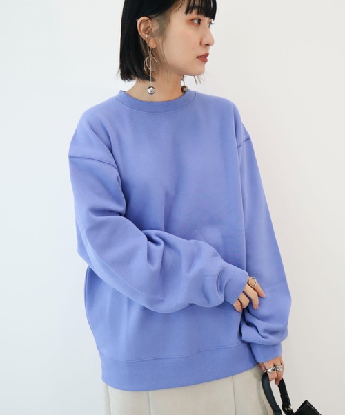 Green Parks(グリーンパークス)の「裏起毛オーバーサイズクループルオーバー(スウェット・レディース・パープル/ライトグレー/ピンク/アイボリー/ブラック・FREE)」の4枚目の写真