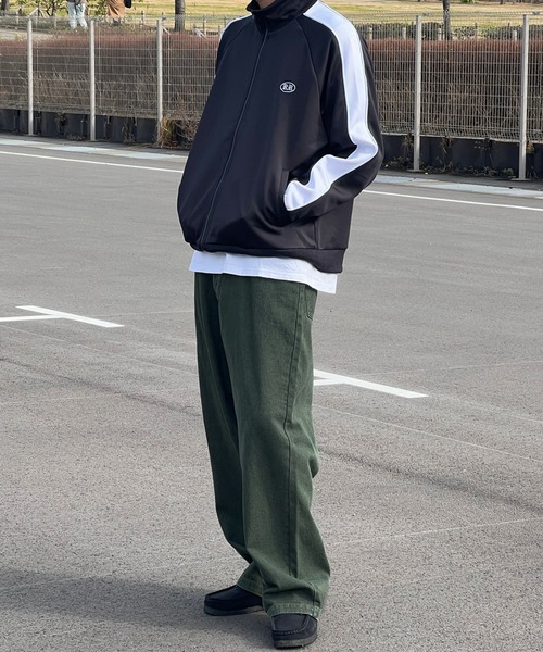 kutir（クティール）の「ワイドバルーンカラーデニム（デニムパンツ・メンズ・ブラウン/グリーン・SMALL/MEDIUM/LARGE）」の14枚目の写真