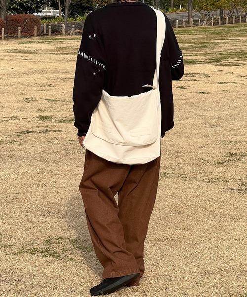 kutir（クティール）の「ワイドバルーンカラーデニム（デニムパンツ・メンズ・ブラウン/グリーン・SMALL/MEDIUM/LARGE）」の9枚目の写真