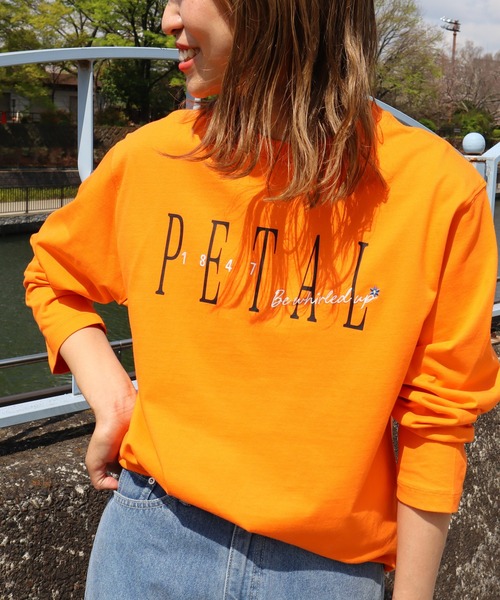 AMERICAN HOLIC（アメリカンホリック）の「刺繍ロゴカットプルオーバー（Tシャツ/カットソー・レディース・ライトグレー/オレンジ/オフホワイト・M/L）」の5枚目の写真