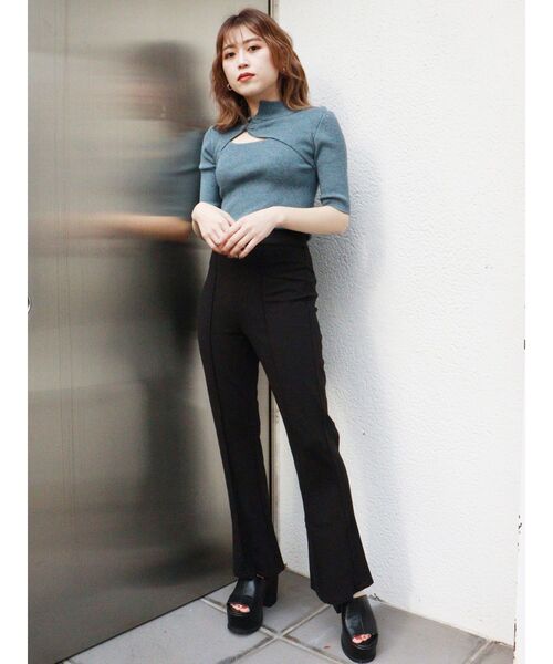 MURUA（ムルーア）の「チャイナタイトハーフニット（ニット/セーター・レディース・ブラック/ダークグリーン/ブルー/ベージュ・FREE）」の21枚目の写真