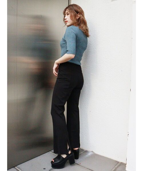 MURUA（ムルーア）の「チャイナタイトハーフニット（ニット/セーター・レディース・ブラック/ダークグリーン/ブルー/ベージュ・FREE）」の22枚目の写真