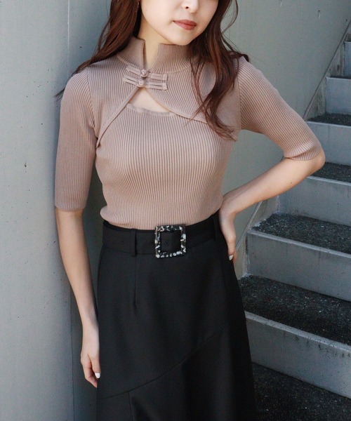 MURUA（ムルーア）の「チャイナタイトハーフニット（ニット/セーター・レディース・ブラック/ダークグリーン/ブルー/ベージュ・FREE）」の3枚目の写真