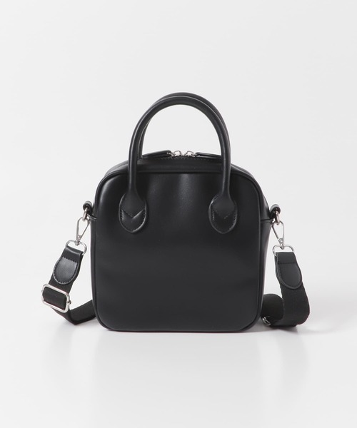 URBAN RESEARCH DOORS(アーバンリサーチドアーズ)の「スクエアショルダーバッグ(ショルダーバッグ・レディース・ブラック/ライトベージュ・-)」の6枚目の写真