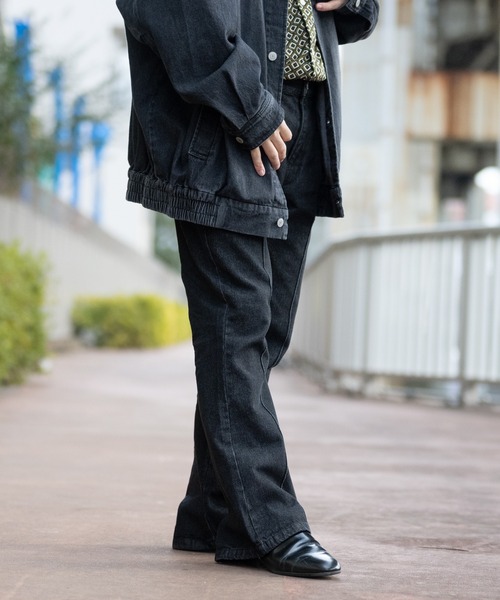 JOHN'S CLOSET(ジョンズクローゼット)の「【i】12ozデニム ピンタックフレアパンツ(デニムパンツ・メンズ・ケミカルウォッシュ/ブラック系その他/ブラック/インディゴブルー/ライトブルー・LARGE/X-LARGE/MEDIUM)」の8枚目の写真