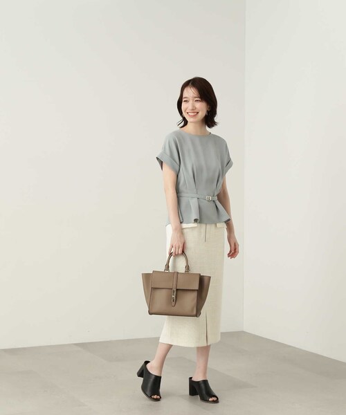 N.（N. Natural Beauty Basic）（エヌエヌナチュラルビューティーベーシック）の「ひねり金具ベルトデザイントートバッグ（トートバッグ・レディース・ブラック/ベージュ・ﾌﾘ-）」の10枚目の写真