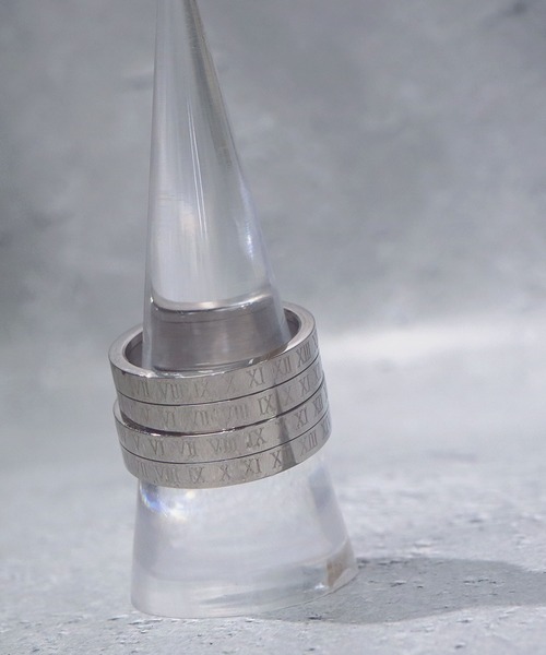 SBG（エスビー）の「SBG ローマ数字ジョイントロールリング（リング・メンズ・シルバー・18号/16号/21号）」の4枚目の写真