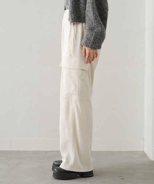 Kastane（カスタネ）の「【2サイズ展開】カーゴスラックスパンツ（カーゴパンツ・レディース・グレー/ブラック/アイボリー・0/1）」の4枚目の写真