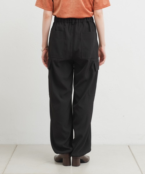 Kastane（カスタネ）の「【2サイズ展開】カーゴスラックスパンツ（カーゴパンツ・レディース・グレー/ブラック/アイボリー・0/1）」の13枚目の写真