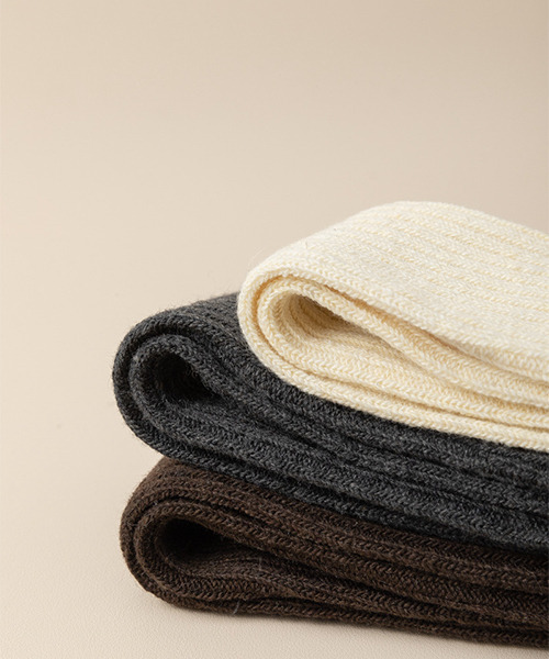 c.u.l（シーユーエル）の「シンプル無地 あったか ニーハイソックス cula694（ソックス/靴下・レディース・グレー/ブラウン/ブラック/アイボリー・FREE）」の22枚目の写真