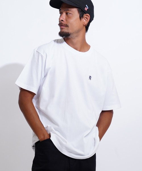 GIORDANO（ジョルダーノ）の「[ GIORDANO ] 6.2oz スモールライオン刺繍Tシャツ (ユニセックス)（Tシャツ/カットソー・レディース・ホワイト/ブラック/グリーン/杢グレー・MEDIUM/LARGE/X-LARGE）」の2枚目の写真