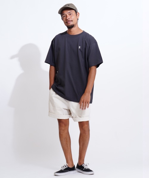 GIORDANO（ジョルダーノ）の「[ GIORDANO ] 6.2oz スモールライオン刺繍Tシャツ (ユニセックス)（Tシャツ/カットソー・レディース・ホワイト/ブラック/グリーン/杢グレー・MEDIUM/LARGE/X-LARGE）」の15枚目の写真