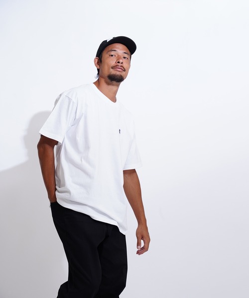 GIORDANO（ジョルダーノ）の「[ GIORDANO ] 6.2oz スモールライオン刺繍Tシャツ (ユニセックス)（Tシャツ/カットソー・レディース・ホワイト/ブラック/グリーン/杢グレー・MEDIUM/LARGE/X-LARGE）」の19枚目の写真