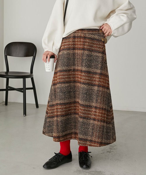 BONLECILL（ボンルシール）の「チェック柄ツイード フレアロングスカート（スカート・レディース・オレンジ/ブラウン/チャコールグレー/レッド・FREE）」の6枚目の写真