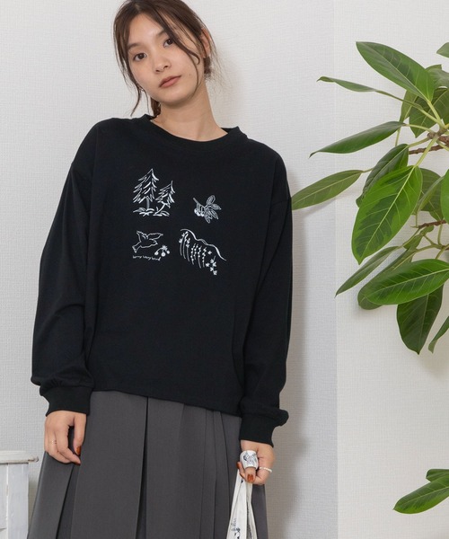 POU DOU DOU（プードゥドゥ）の「berry very birdプリントロンTee（Tシャツ/カットソー・レディース・ブラック/オフホワイト・3）」の4枚目の写真