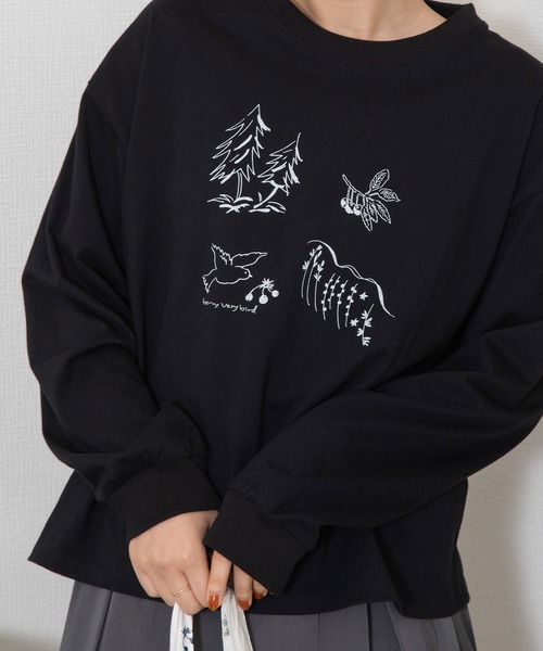 POU DOU DOU（プードゥドゥ）の「berry very birdプリントロンTee（Tシャツ/カットソー・レディース・ブラック/オフホワイト・3）」の7枚目の写真