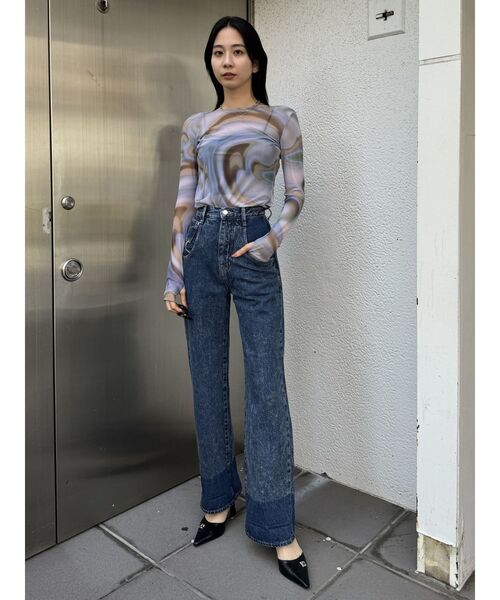 EMODA(エモダ)の「2トーンルーズハイウエストジーンズ(デニムパンツ・レディース・パープル/ブラック/ブルー・MEDIUM/SMALL)」の7枚目の写真