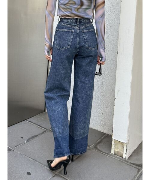 EMODA(エモダ)の「2トーンルーズハイウエストジーンズ(デニムパンツ・レディース・パープル/ブラック/ブルー・MEDIUM/SMALL)」の10枚目の写真