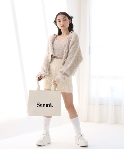 Seemi. byNICECLAUP（ シーミーバイナイスクラップ）の「Seemi.刺繍トートバッグ/ビッグA4サイズ（トートバッグ・レディース・ブラック/アイボリー/ホワイト系/ブルー/ピンク・FREE）」の16枚目の写真