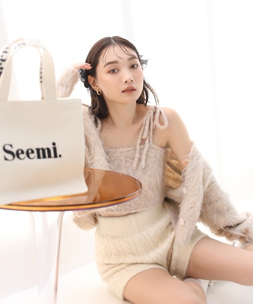 Seemi. byNICECLAUP（ シーミーバイナイスクラップ）の「Seemi.刺繍トートバッグ/ビッグA4サイズ（トートバッグ・レディース・ブラック/アイボリー/ホワイト系/ブルー/ピンク・FREE）」の17枚目の写真