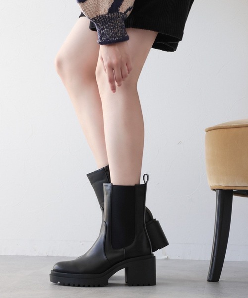 RAGEBLUE（レイジブルー）の「サイドゴアヒールブーツ（ブーツ・レディース・ブラック・MEDIUM/LARGE/SMALL）」の4枚目の写真