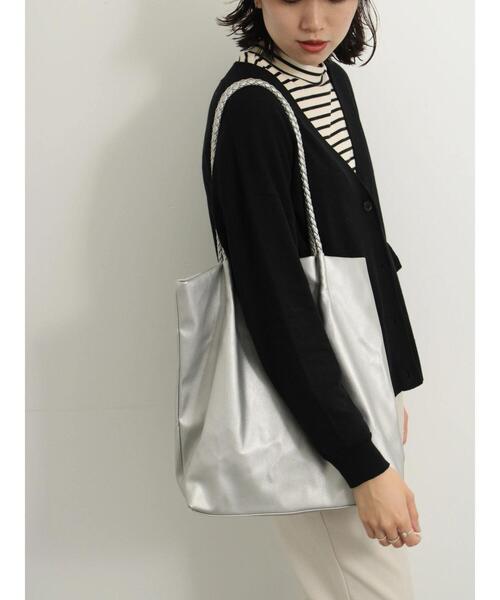 Samansa Mos2 blue（サマンサモスモスブルー）の「編みハンドル合皮トートバッグ（ハンドバッグ・レディース・ベージュ系その他/ブラック/シルバー・F）」の7枚目の写真