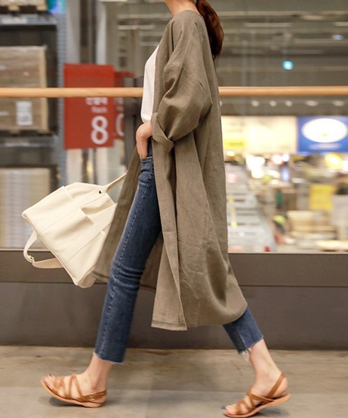 Silly(シリー)の「【ゆるっと素材で簡単春コーデ】フロントオープンロングシャツ(シャツ/ブラウス・レディース・カーキ/ブルー・SMALL/MEDIUM)」の2枚目の写真