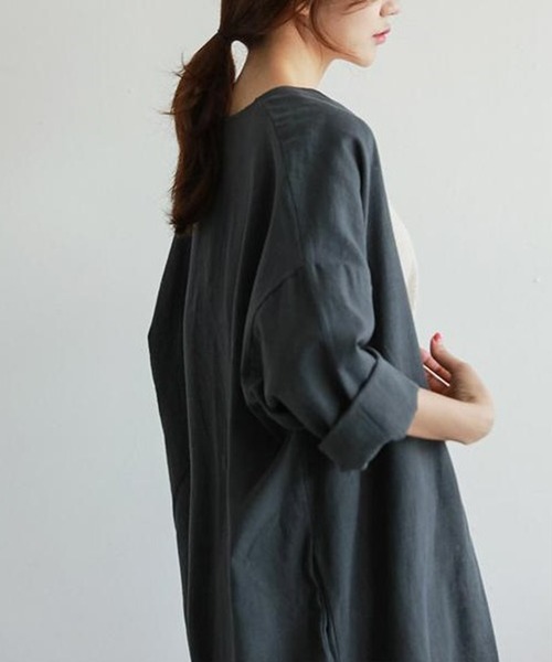 Silly(シリー)の「【ゆるっと素材で簡単春コーデ】フロントオープンロングシャツ(シャツ/ブラウス・レディース・カーキ/ブルー・SMALL/MEDIUM)」の5枚目の写真