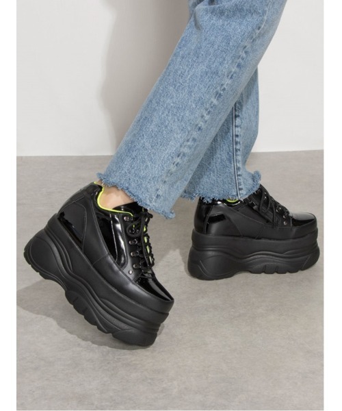 Mafmof(マフモフ)の「Mafmof(マフモフ)9cmソール厚底レースアップスニーカー(スニーカー・レディース・ブラック/ホワイト・M/S/L/LL)」の8枚目の写真