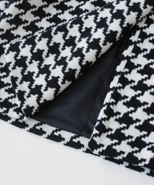 antiqua（アンティカ）の「千鳥柄デザインコート（ステンカラーコート・レディース・ブラック・FREE）」の17枚目の写真