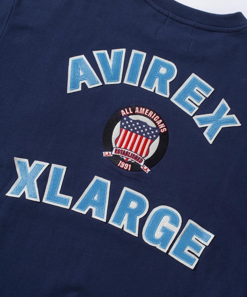 AVIREX(アヴィレックス)の「XLARGE × AVIREX CREWNECK SWEAT(スウェット・メンズ・ブラック/ネイビー・X-LARGE/LARGE/MEDIUM/SMALL)」の3枚目の写真