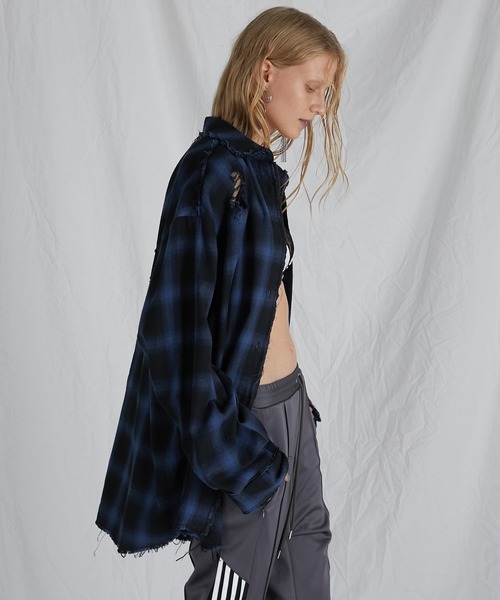 PRANK PROJECT(プランクプロジェクト)の「オンブレーチェックダメージシャツ / Ombre Check Damaged Shirt(シャツ/ブラウス・レディース・ブルー/ブラック・FREE)」の13枚目の写真