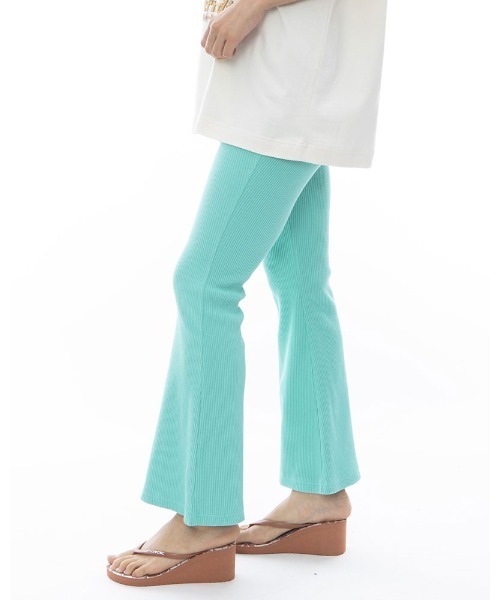 BILLABONG(ビラボン)の「BILLABONG レディース FLARE LEGGING PANT ロングパンツ 【2024年春夏モデル】/ビラボンフレアシルエットカラーリブパンツ(その他パンツ・レディース・ブラック/ネイビー/グリーン系その他/アイボリー/オレンジ/ピンク・MEDIUM)」の4枚目の写真