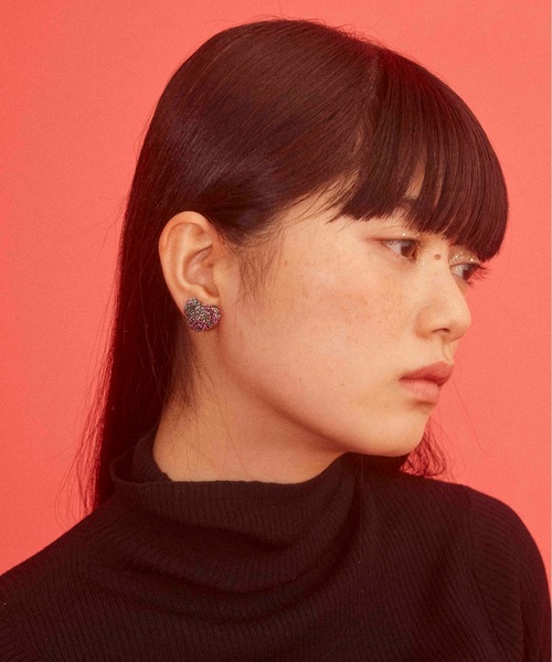 Casselini(キャセリーニ)の「Casselini(キャセリーニ)ハートピアス(ピアス(両耳用)・レディース・ブラック/パープル/レッド/ボルドー/グリーン/ピンク/グレー・FREE)」の9枚目の写真