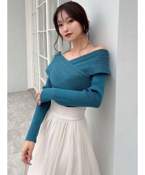 RESEXXY(リゼクシー)の「ランダムリブクロスニットトップス(ニット/セーター・レディース・ホワイト/ブラック/ブルー/ベージュ・FREE)」の6枚目の写真