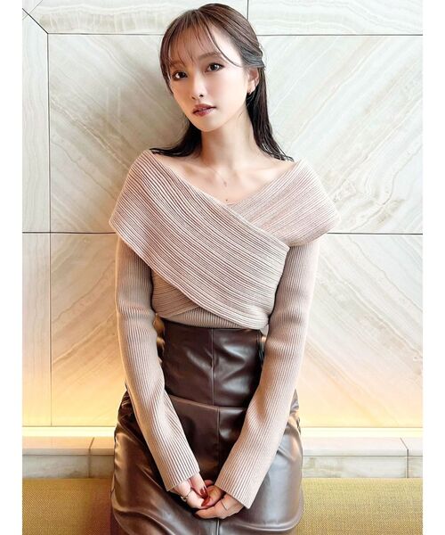 RESEXXY(リゼクシー)の「ランダムリブクロスニットトップス(ニット/セーター・レディース・ホワイト/ブラック/ブルー/ベージュ・FREE)」の14枚目の写真