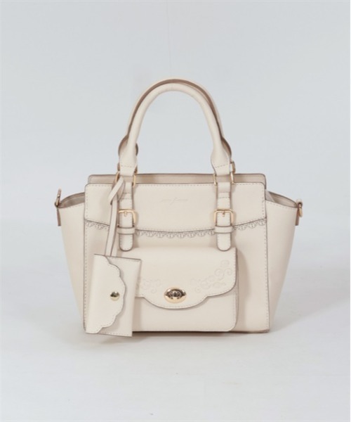 axes femme（アクシーズファム）の「パスケース付薔薇型押しバッグ（ショルダーバッグ・レディース・ピンク/キナリ/ブラック・FREE）」の5枚目の写真