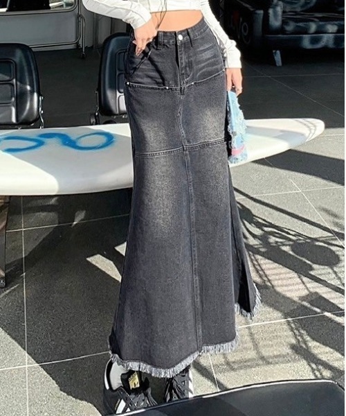 almo（アルモ）の「ブラックデニムスカート(BQ)（デニムスカート・レディース・ブラック・MEDIUM/LARGE）」の4枚目の写真