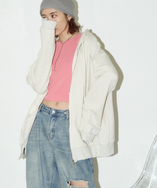 Auntie Rosa Holiday（アンティローザホリデー）の「裏毛オーバーサイズジップパーカー（パーカー・レディース・ブラック/ナチュラル/グレー・FREE）」の11枚目の写真